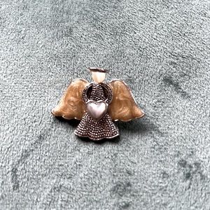 Angel pin